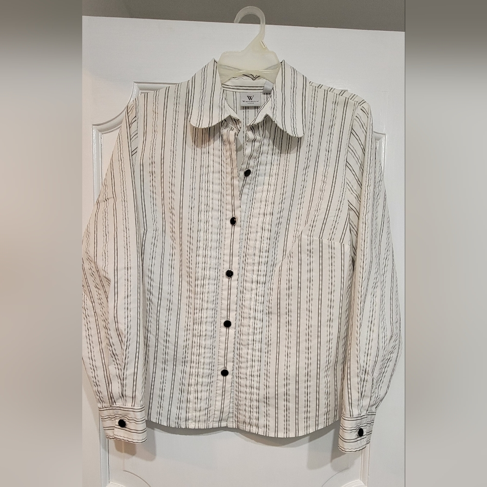 Women's blouse